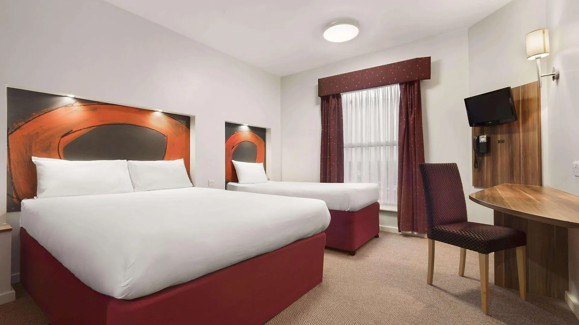 Ramada London Stansted Airport Hotel Stansted Mountfitchet