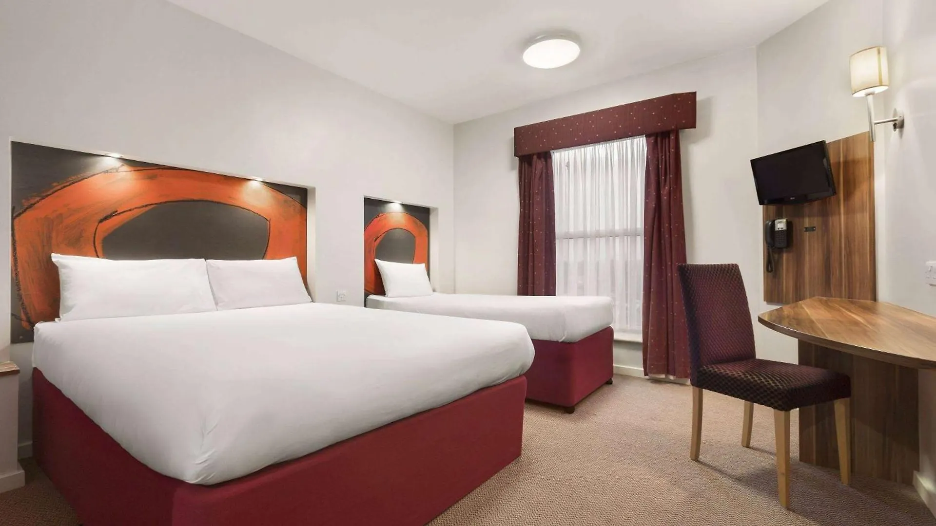 Ramada London Stansted Airport Hotel Stansted Mountfitchet