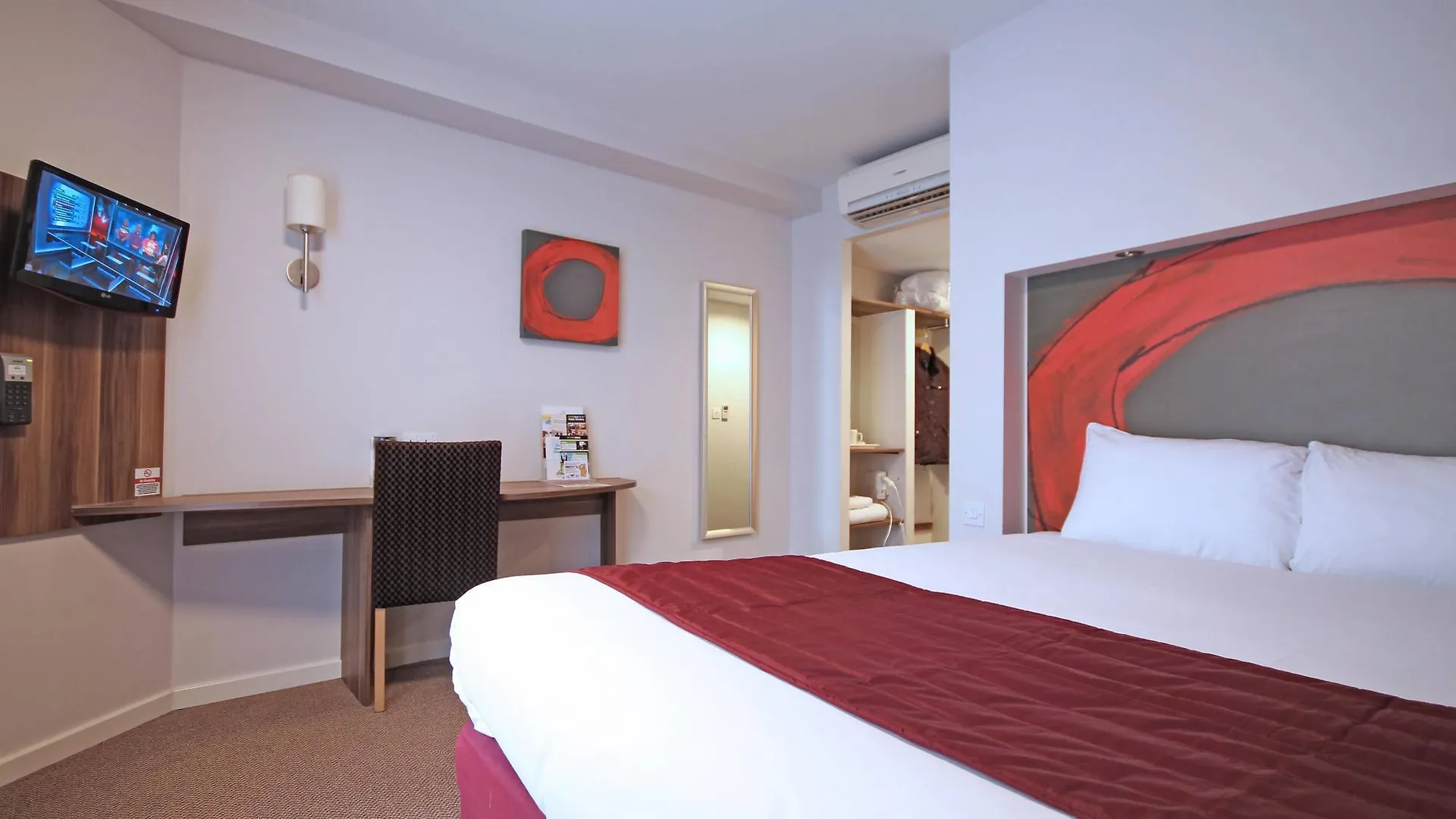 Ramada London Stansted Airport Hotel Stansted Mountfitchet